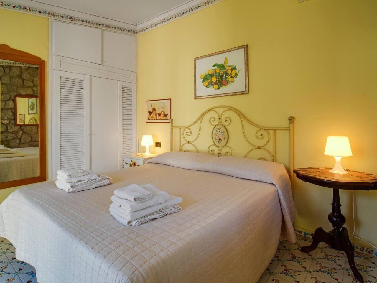 La Maison Dileane Di Silvana By Italianhost